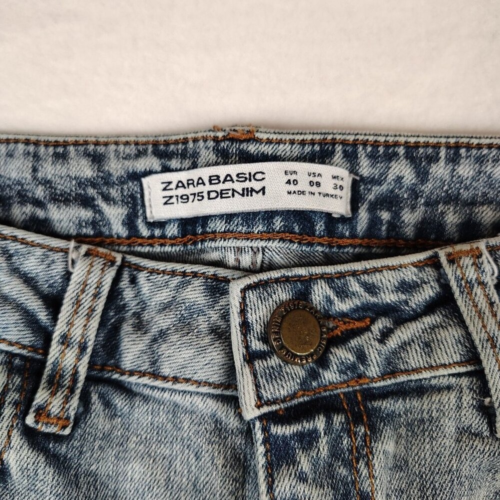 Zara Acid Wash Denim Jeans Womens 8 Basic Z1975 Raw Hem - Picture 4 of 9